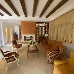 Dei Desideri, Immersa Nel Con Ampio Parco * Villa Castelli